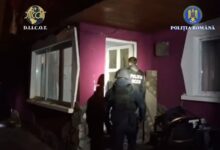 Percheziție în Brașov, la un suspect de pornografie infantilă, lipsire de libertate în mod ilegal și viol asupra unui minor 3 avocat | MyTex.ro