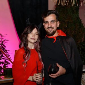 Legenda a prins viață | MyTex.ro