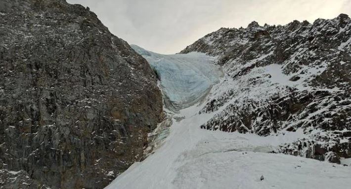 Cinci morți, între care o adolescentă și tatăl ei, într-o avalanșă în Italia! 1 cinci morți | MyTex.ro