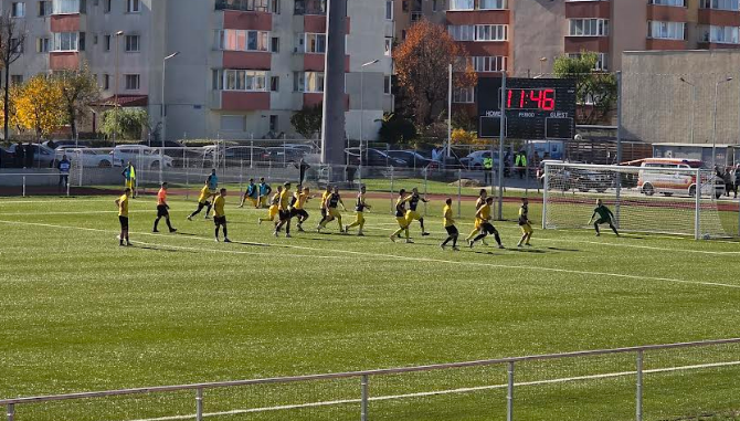 Liga 4 Braşov. Corona - victorie în meciul cu SR / Fotbal în suferinţă 3 Liga 4 Braşov | MyTex.ro