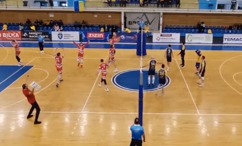Corona Braşov, nici un punct din meciul cu Arcada Galaţi. Sergiu Stancu, show dizgraţios pe marginea terenului. De ce a lipsit arbitrajul video? 3 Corona Braşov