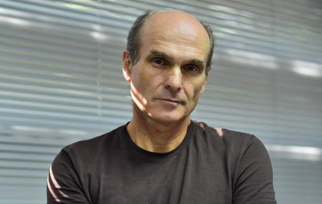 Ionuţ Moşteanu | MyTex.ro