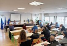 Ofițerii DGA Brașov au dat lecții anticorupție la Poliția Locală 20 salvamontiști | MyTex.ro