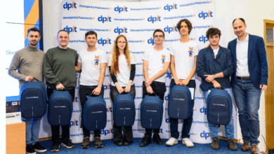 6 elevi braşoveni au fost premiaţi pentru o aplicaţie IT revoluţionară 5 Un băiețel de doi ani a murit după ce a fost atacat de doi câini | MyTex.ro