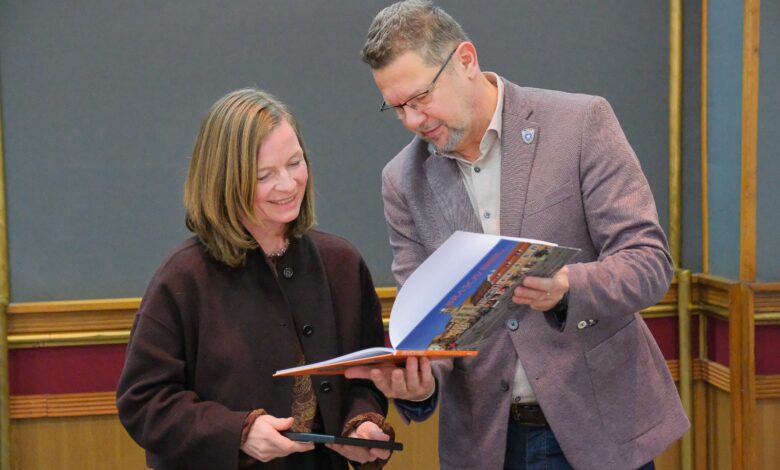 Consulul Germaniei | MyTex.ro