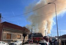Ultima oră. Incendiu la o casă din Făgăraș! Intervin mai multe echipaje ale ISU Brașov 6 de teama | MyTex.ro