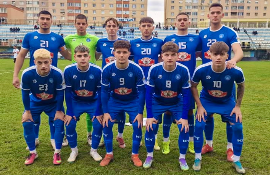 Liga 3. Kids Tâmpa nu renunţă / Rezultatele de azi ale echipelor din Braşov 3 Liga 3 | MyTex.ro