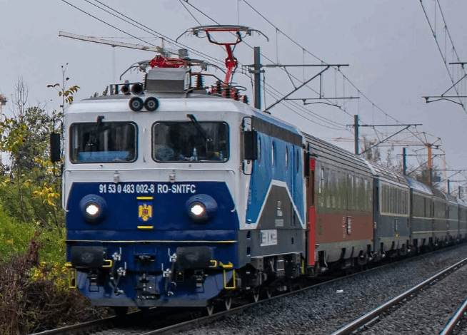 Ce performanţă a reuşit o locomotivă modernizată la Braşov... 3 Brașov | MyTex.ro