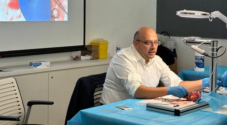 Dr. Cătălin Pestrea - unul dintre specialiștii de renume ai SCJUBv / Reflecție: „Când moartea îți pune o mână pe umăr”... 1 Dr. Cătălin Pestrea | MyTex.ro