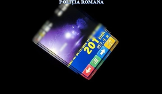 A2: Șofer drogat, surprins de radar cu peste 200 km/h 3 Șofer | MyTex.ro