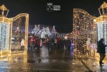 Foto. Râșnovul a aprins oficial luminile de sărbătoare mai devreme decât era stabilit 3 | MyTex.ro