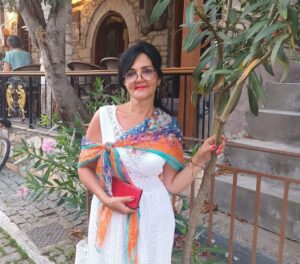 Antreprenorul brașovean Silviu Tănase, alături de o tânără care luptă să-și salveze mama bolnavă de cancer agresiv! „Sunt momente în viață care îți rup sufletul în două" 11 Antreprenorul | MyTex.ro