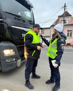 Razie de amploare în Brașov: șoferii de autobuze și de transport marfă, controlați încă de la primele ore ale dimineții 10 Razie | MyTex.ro