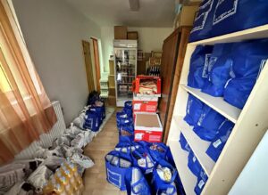 „Sacul lui Moș Crăciun” a ajuns la copiii din casele de tip familial 24 Moș Crăciun | MyTex.ro