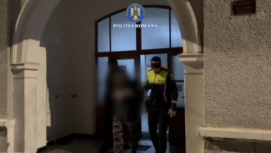 Bărbat din județul Brașov, arestat după ce a încălcat ordinul de protecție emis cu câteva ore înainte (video) 1 Arestat | MyTex.ro