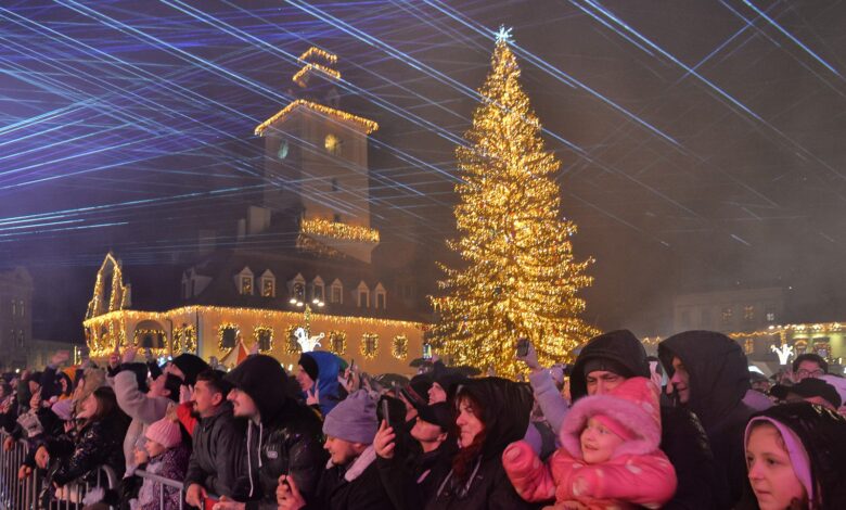 Revelion 2026. Show-ul pregătit în Piaţa Sfatului. Programul RATBV, prelungit 3 Revelion 2026