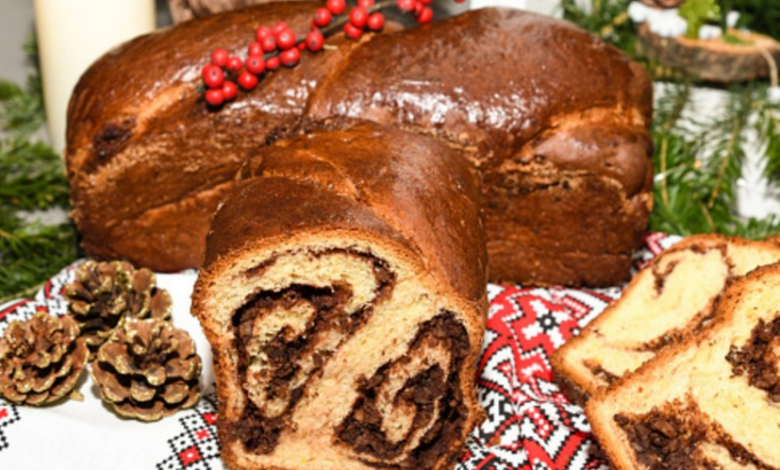 Cozonacul de Crăciun a devenit un lux. Cât costă în 2025 şi unde se fac cei mai buni în Braşov 3 Cozonac | MyTex.ro