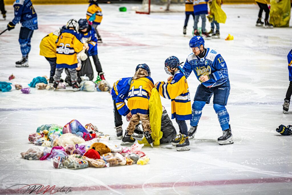 Corona Braşov, şansă ratată. Înfrângere cu rivala din Gheorgheni 7 Corona Braşov | MyTex.ro