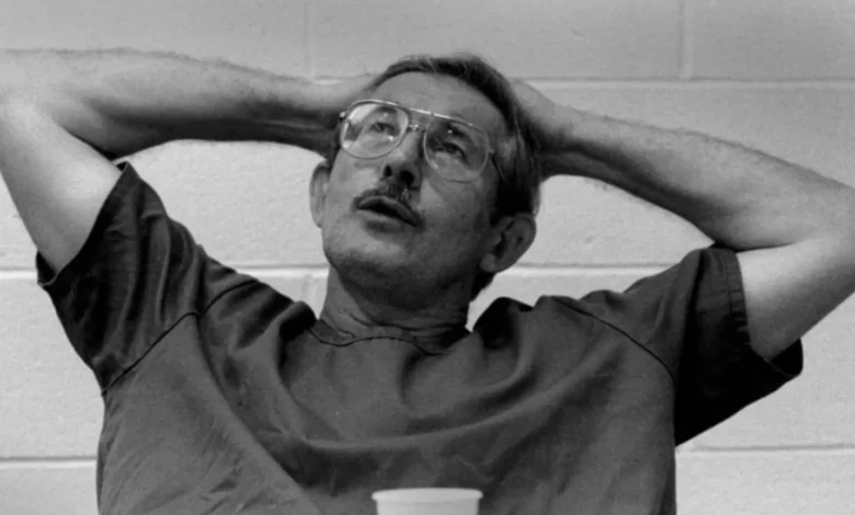 Aldrich Ames | MyTex.ro