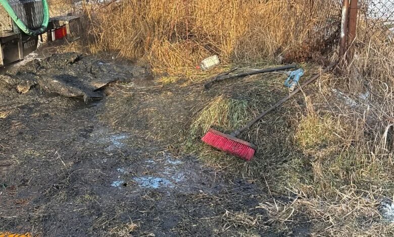 Firmă amendată cu 60.000 de lei pentru deversări ilegale de apă uzată, la Sfântu Gheorghe 3 Firmă | MyTex.ro