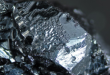 Argintul devine metalul secolului XXI - AI, energia verde și restricțiile Chinei impulsionează prețul la un nivel record 5 România | MyTex.ro