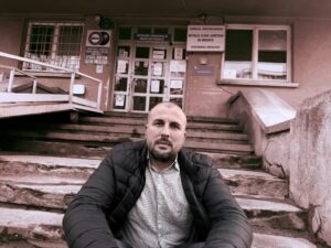 Dani Cek și Codin Maticiuc luptă pentru bolnavii de cancer din Brașov! Maticiuc: „Meritați transparență și să fiți la curent cu ce se întâmplă în și cu spitalele voastre" 11 Dani Cek | MyTex.ro