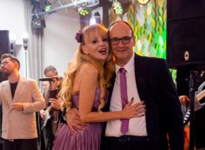 Brașov. Zi importantă pentru primărița din Victoria: „De astăzi port cu mândrie numele soțului meu..." 11 Primărița | MyTex.ro