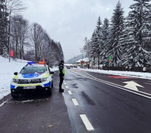 Echipaje ale Poliției Brașov, prezente pe principalele drumuri din județ 10 Brașov | MyTex.ro