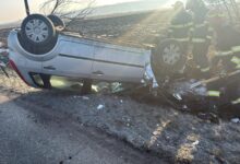 Mașină răsturnată pe DJ 102E, la Bucov: șoferița a ajuns la spital pentru investigații 3 | MyTex.ro