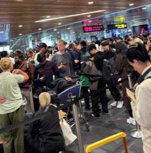 Avertisment pentru turiști: Răzvan Pascu recomandă evitarea escalelor în Orientul Mijlociu. Zboruri anulate! 7 Răzvan Pascu | MyTex.ro