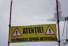 Se produce zăpadă artificială pe mai multe pârtii din Masivul Postăvarul 3 | MyTex.ro