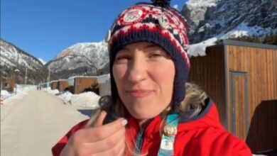 Cea mai dorită burlăciţă din Satul Olimpic