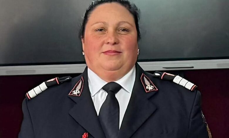 Prima femeie conducător de autospeciale la ISU Bacău este absolventă a unei facultăți din Brașov 3 Femeie | MyTex.ro