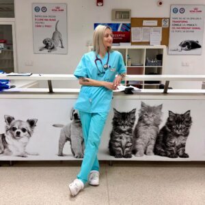 O tânără din Sibiu a lansat „Urgențe Veterinare”, platforma online care să ajute rapid proprietarii de animale de companie 11 Sibiu | MyTex.ro