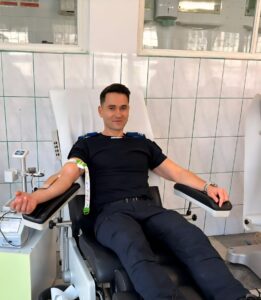 Peste 100 de jandarmi participă la campania „Donează sânge! Salvează o viață!” 17 Jandarmi | MyTex.ro