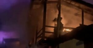 ULTIMA ORĂ. Incendiu în Râșnov! 7 Incendiu | MyTex.ro