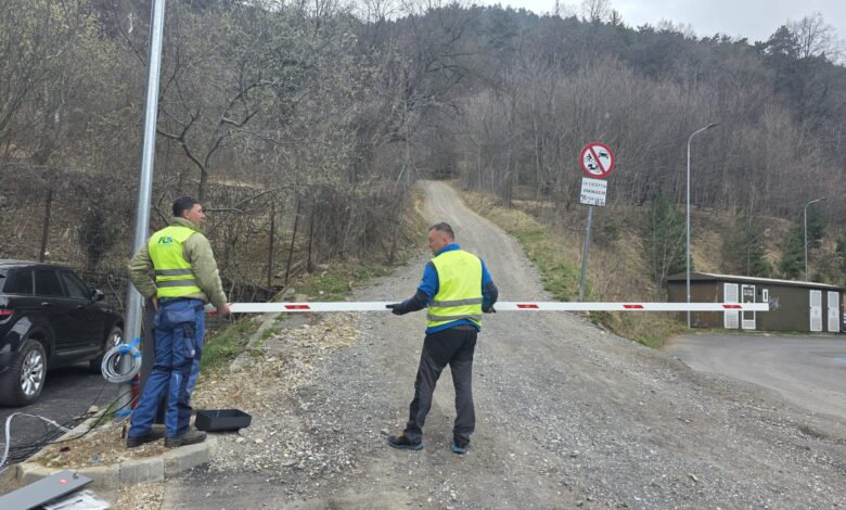 STOP „Safari-ului” pe Tâmpa! Barieră cu scanare video și reguli stricte după ultimele dezvăluiri. Ce se schimbă pe muntele simbol al Brașovului 3 Tâmpa | MyTex.ro