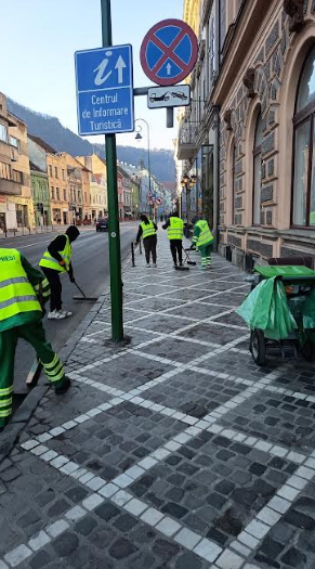 CAMPANIA DE CURĂȚENIE DE PRIMĂVARĂ ÎN MUNICIPIUL BRAȘOV 8 | MyTex.ro