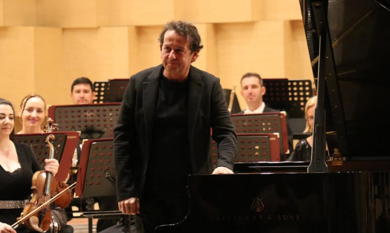 De la Viena lui Beethoven la Boemia lui Dvořák: Călătoria Simfonică Continuă la Brașov 3 Braşov | MyTex.ro