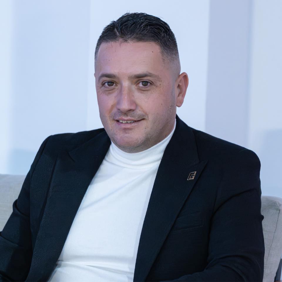 Ciprian Jurubescu, expediţie pe Kilimanjaro. „Din Brașov, spre acoperișul Africii” 10 Ciprian Jurubescu
