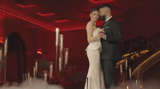 „Te ador!” - Imnul iubirii dintre „Perla Banatului” și un simbol al fotbalului din Brașov. Miruna Lazea, dedicație virală pentru soțul ei, Marius Constantin 7 Brașov | MyTex.ro