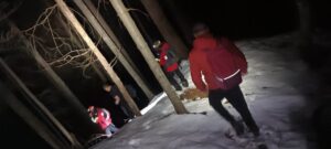 Salvamont Brașov și Săcele, intervenție nocturnă pentru a salva doi turiști în risc de hipotermie 9 Brașov | MyTex.ro