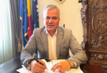 Investiție de 4 milioane de lei pentru un pod nou în comuna Budila: Adrian Veștea a semnat contractul de execuție 10 Săptămâna Luminată | MyTex.ro