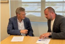 Polițistul brașovean Dani Cek, impresionat de un spital din Barcelona: „Nu există sentimentul că pacientul este doar un număr” / Parteneriat pentru copiii români grav bolnavi 3 | MyTex.ro