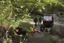 Bucegi: Intervenție Salvamont în zona Cascadei Urlătoarea pentru doi turiști accidentați 8 | MyTex.ro