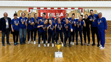 Dinastie în handbalul școlar: Fetele de la LPS Brașov și-au apărat titlul național 5 | MyTex.ro