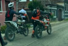 BRAȘOV. Doi motocicliști și un conducător de ATV, cercetați penal 5 Bărbat | MyTex.ro