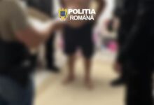 BRAȘOV. Prins după ce a încercat să fure scule electrice și a atacat agentul de pază pentru a scăpa / Percheziție (VIDEO) 5 Polițiști anchetați pentru luare de mită | MyTex.ro