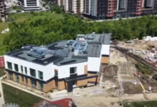 Realitatea din spatele promisiunilor: Când se va deschide, de fapt, noua grădiniță din Tractorul? „Legea Bolojan” și birocrația amână inaugurarea 5 Fraudă | MyTex.ro