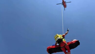 Intervenție Salvamont în Jepii Mici: Două persoane cu probleme medicale vor fi evacuate cu ajutorul elicopterului 7 Motociclist | MyTex.ro